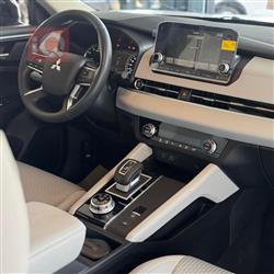 ميتسوبيشي اوتلاندر